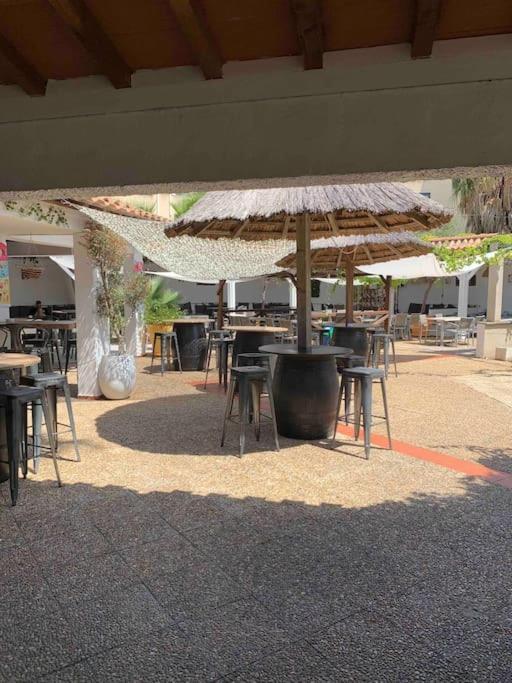 Appartement Cosy Confort Parking Clim Wifi Linge Acces Piscine Non Inclus Canet-en-Roussillon Buitenkant foto